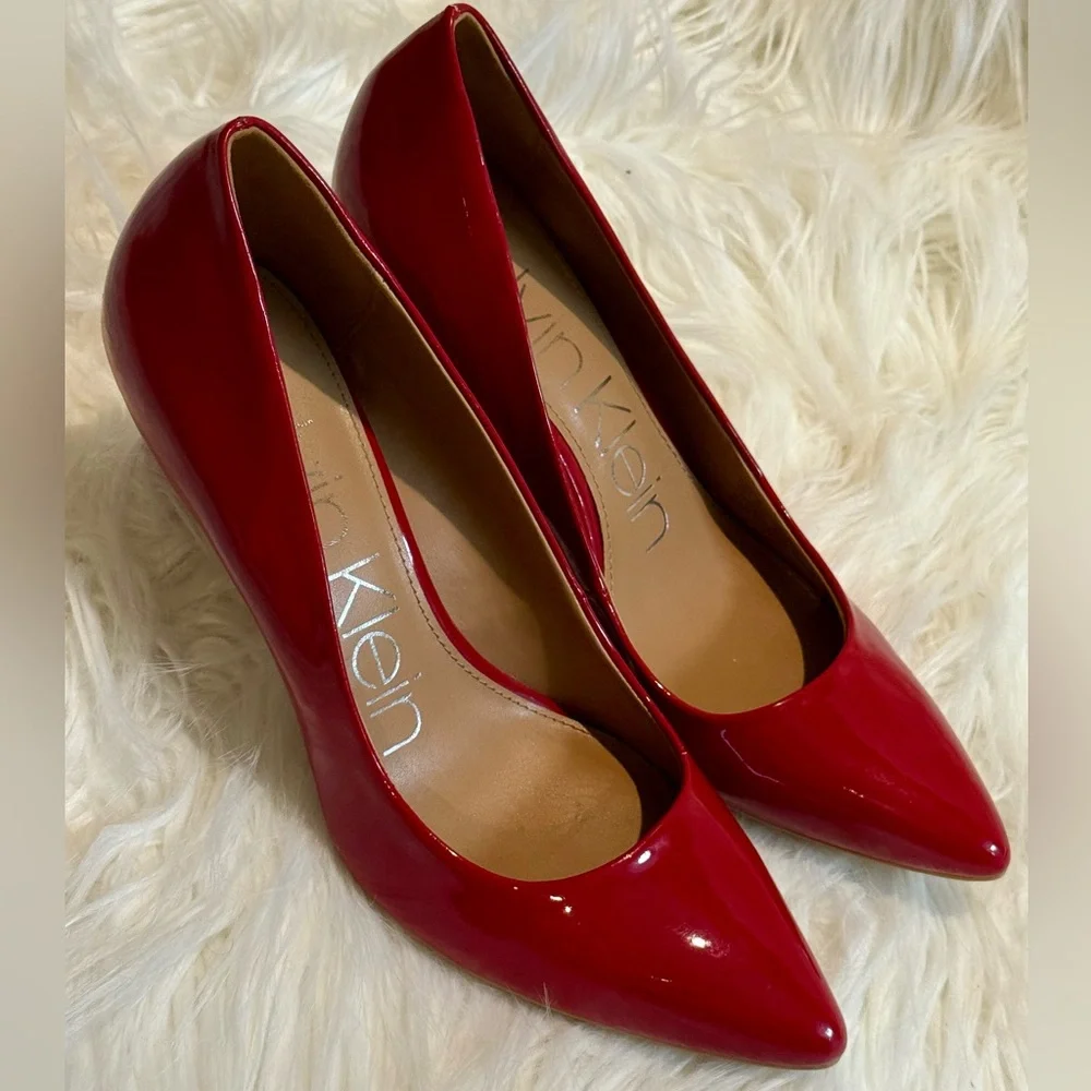 Calvin Klein Bold Red Heels - Picture 7 of 7
